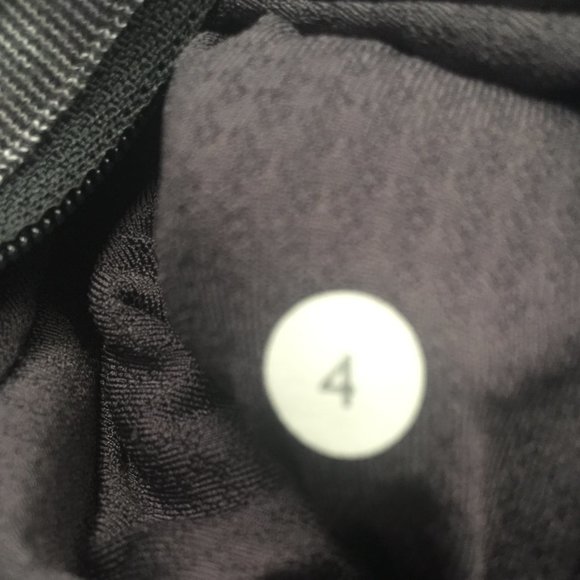 Lululemon In Stride Stripe Jacket - Picture 9 of 9